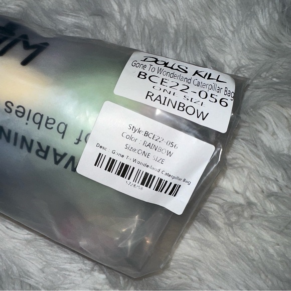 HP🌈[ Club Exx ] Gone to Wonderland Caterpillar Sling Bag - Picture 11 of 14